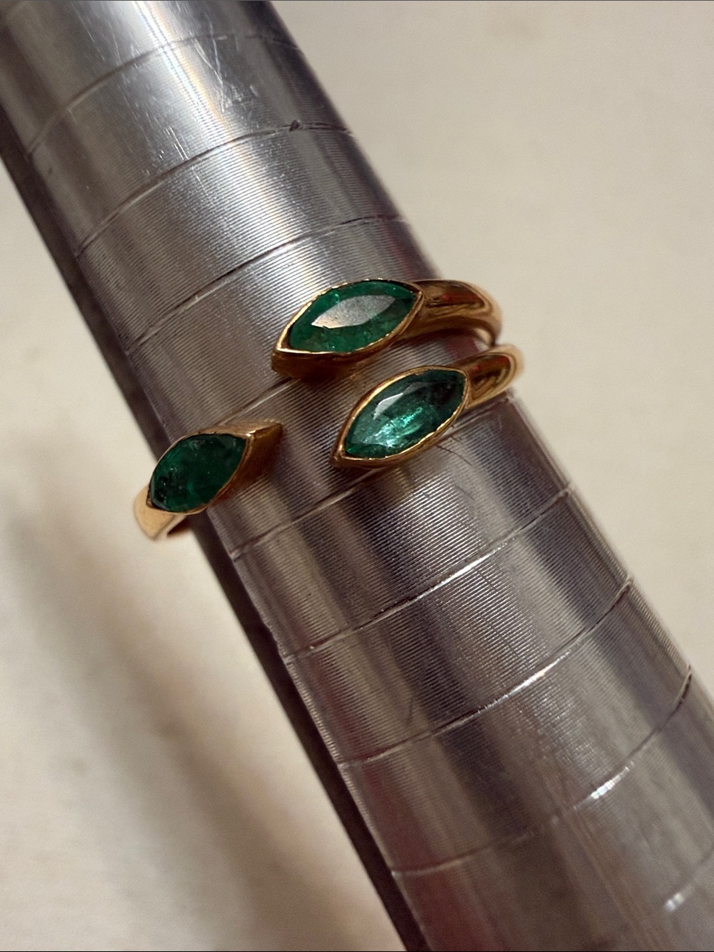 14K Gold Ring W/Emerald Green Marquise Stones size 7.25